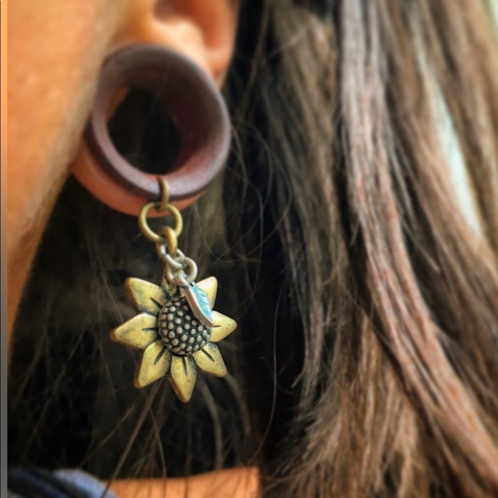 Vintage sunflower-dangles 00 gauge tunnel (pair)